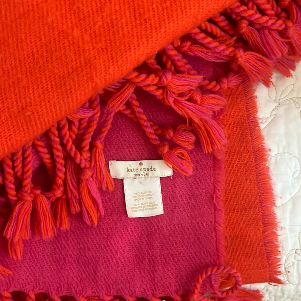 KATE SPADE orange + red 100% acrylic throw blanket